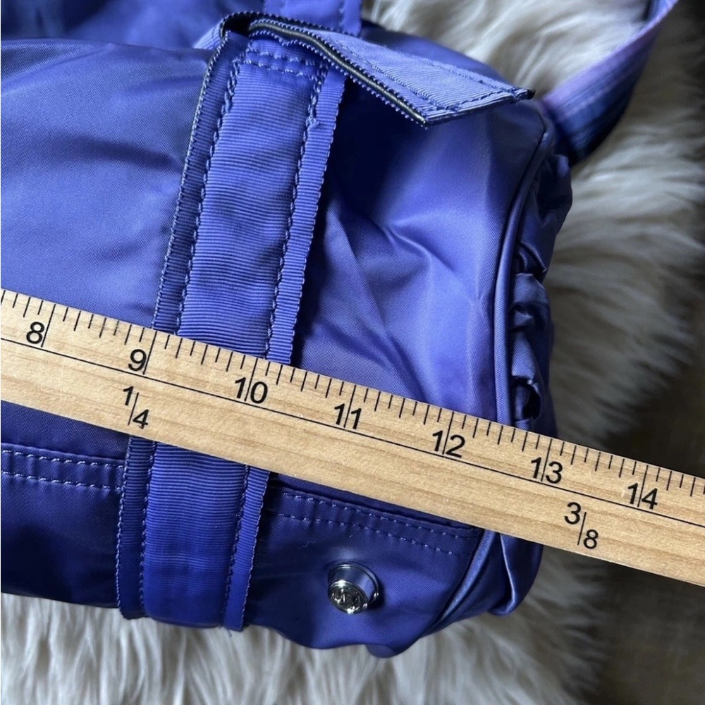Lululemon DTB Duffel Bag Purple Carry On Gym Travel Weekender Colorful Rare MINT - Picture 6 of 11
